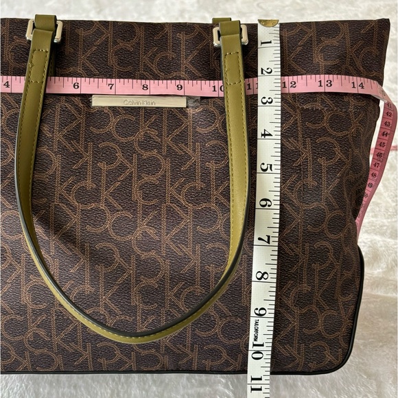 CALVIN KLEIN Nylon & Faux Leather Logo Structured Tote Bag - Picture 16 of 16